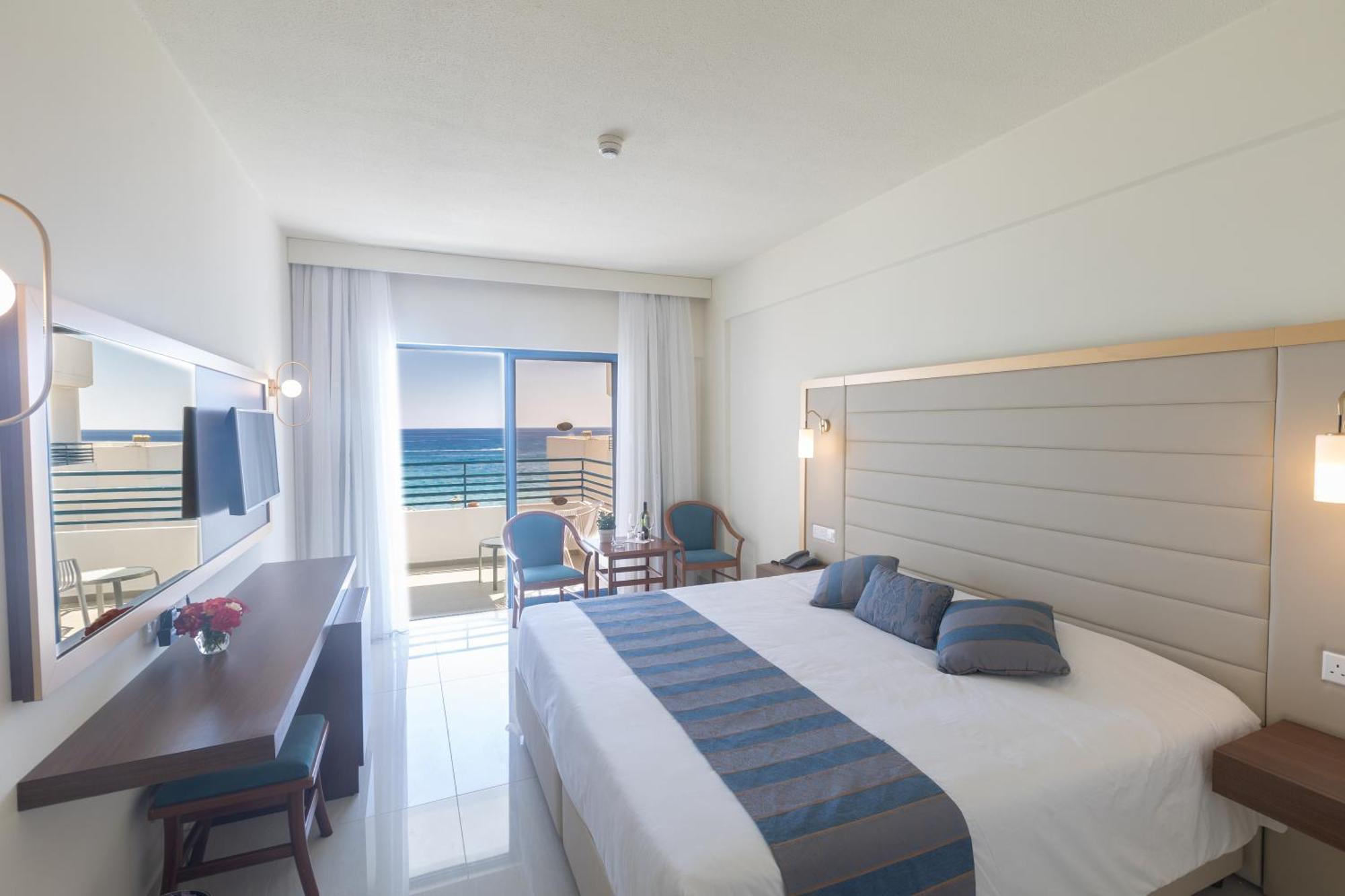 Iliada Beach Hotel Protaras Ngoại thất bức ảnh