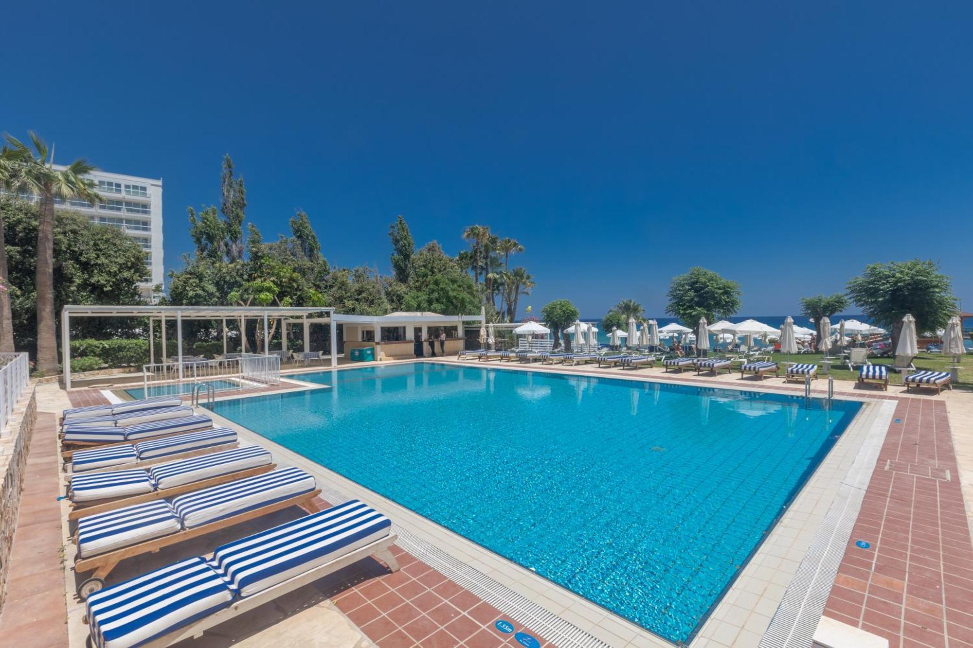 Iliada Beach Hotel Protaras Ngoại thất bức ảnh