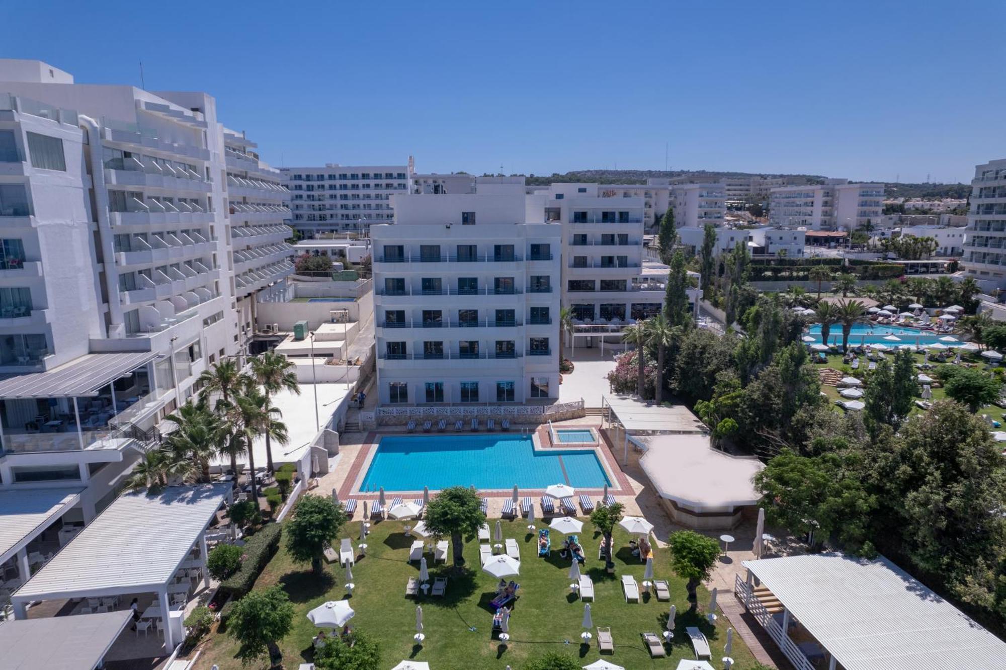 Iliada Beach Hotel Protaras Ngoại thất bức ảnh