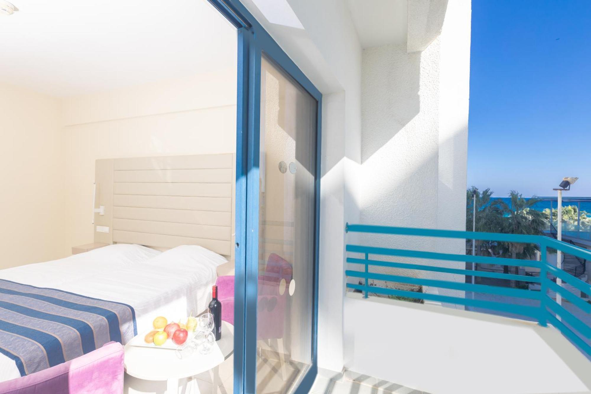 Iliada Beach Hotel Protaras Ngoại thất bức ảnh